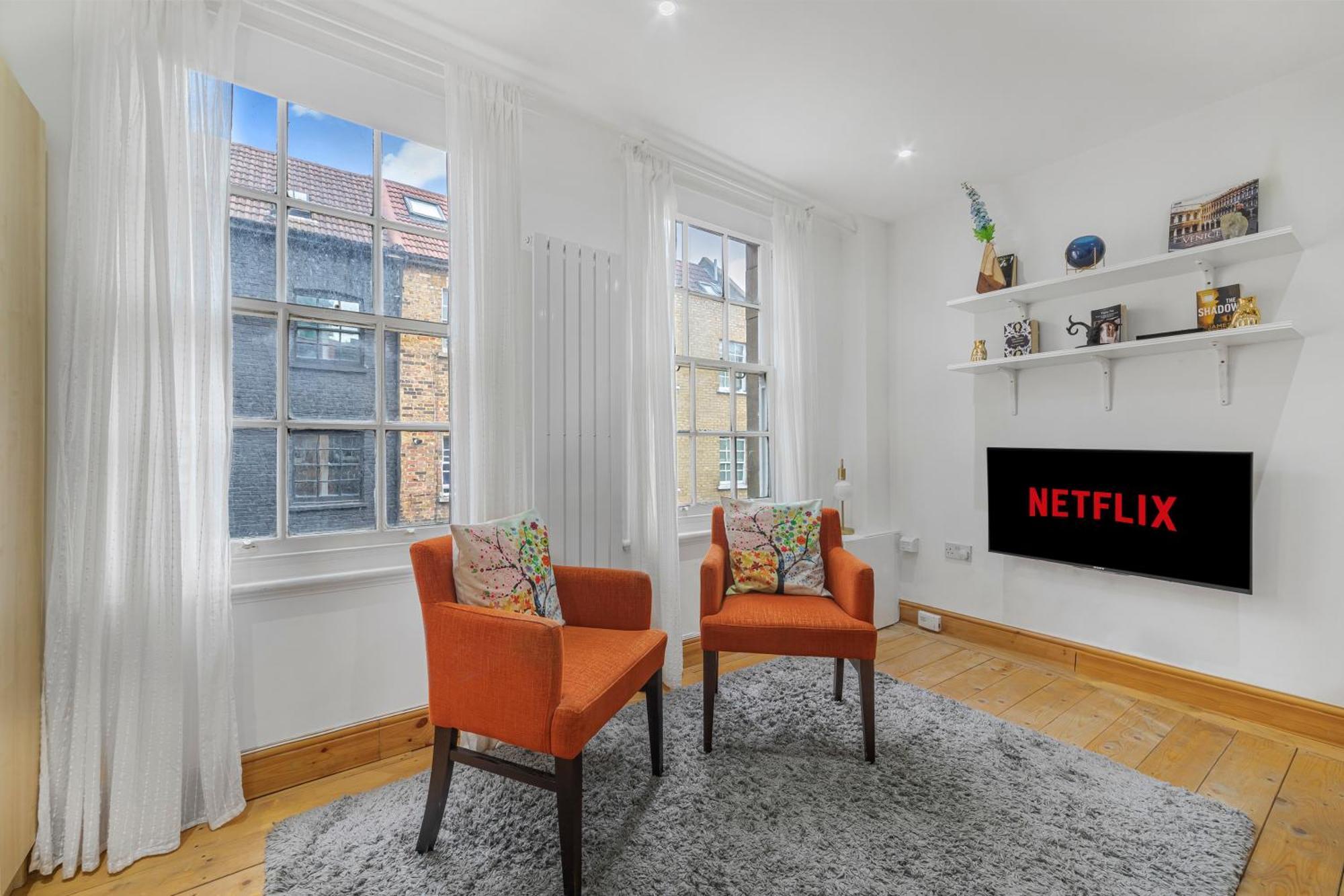 Apartment Flat On London's Famous Brick Lane - Historic Location In The Heart Of London's East End London